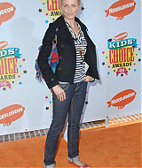 Filename=039.jpg
Filesize=352KiB
Dimensions=1375x2000
Date added=May 26, 2024 039.jpg