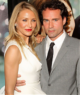 Filename=107.jpg
Filesize=603KiB
Dimensions=1505x2000
Date added=May 26, 2024 107.jpg