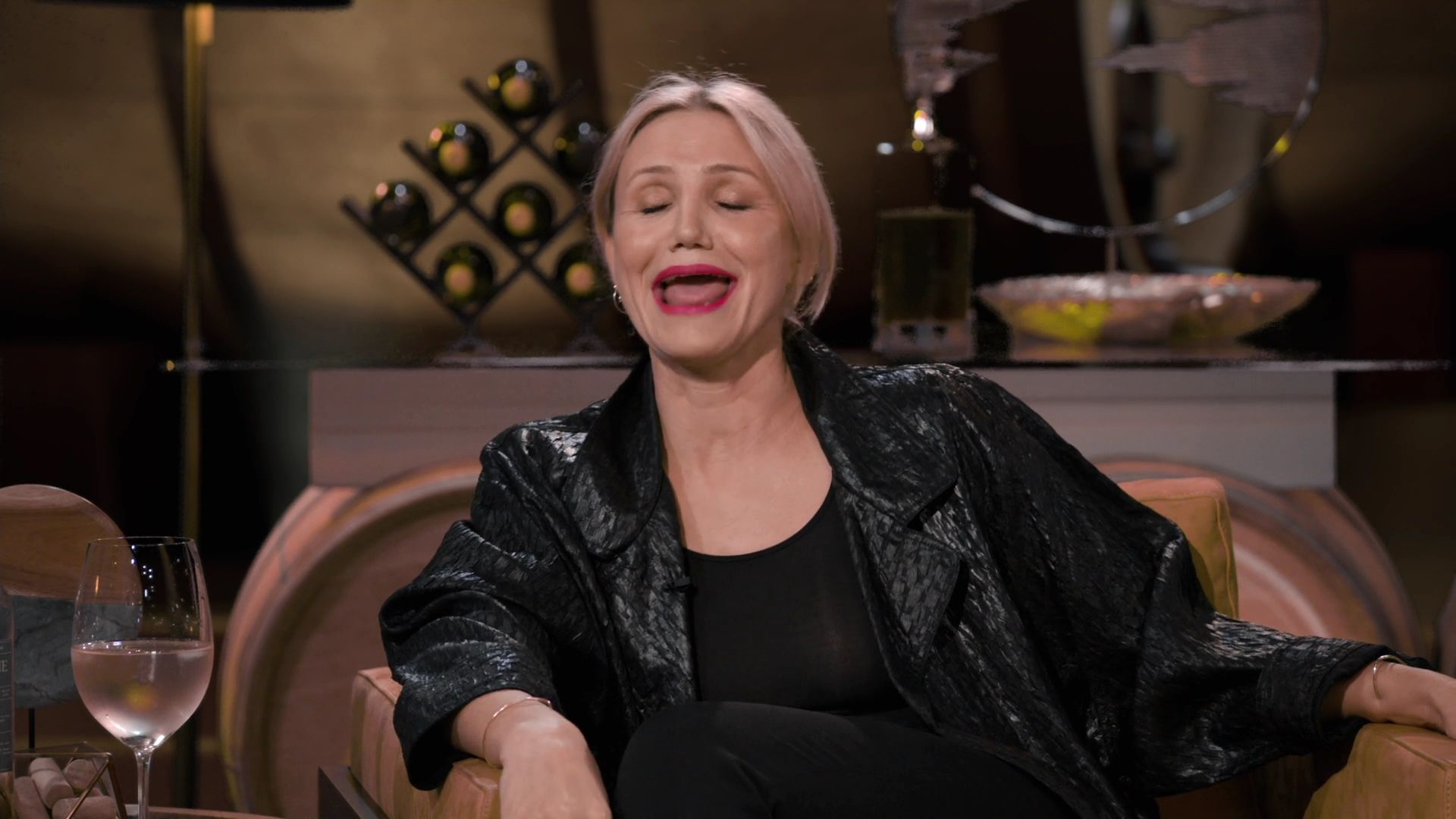 2021-HartToHeart-S01E03-0343.jpg 2021-HartToHeart-S01E03-0343.jpg