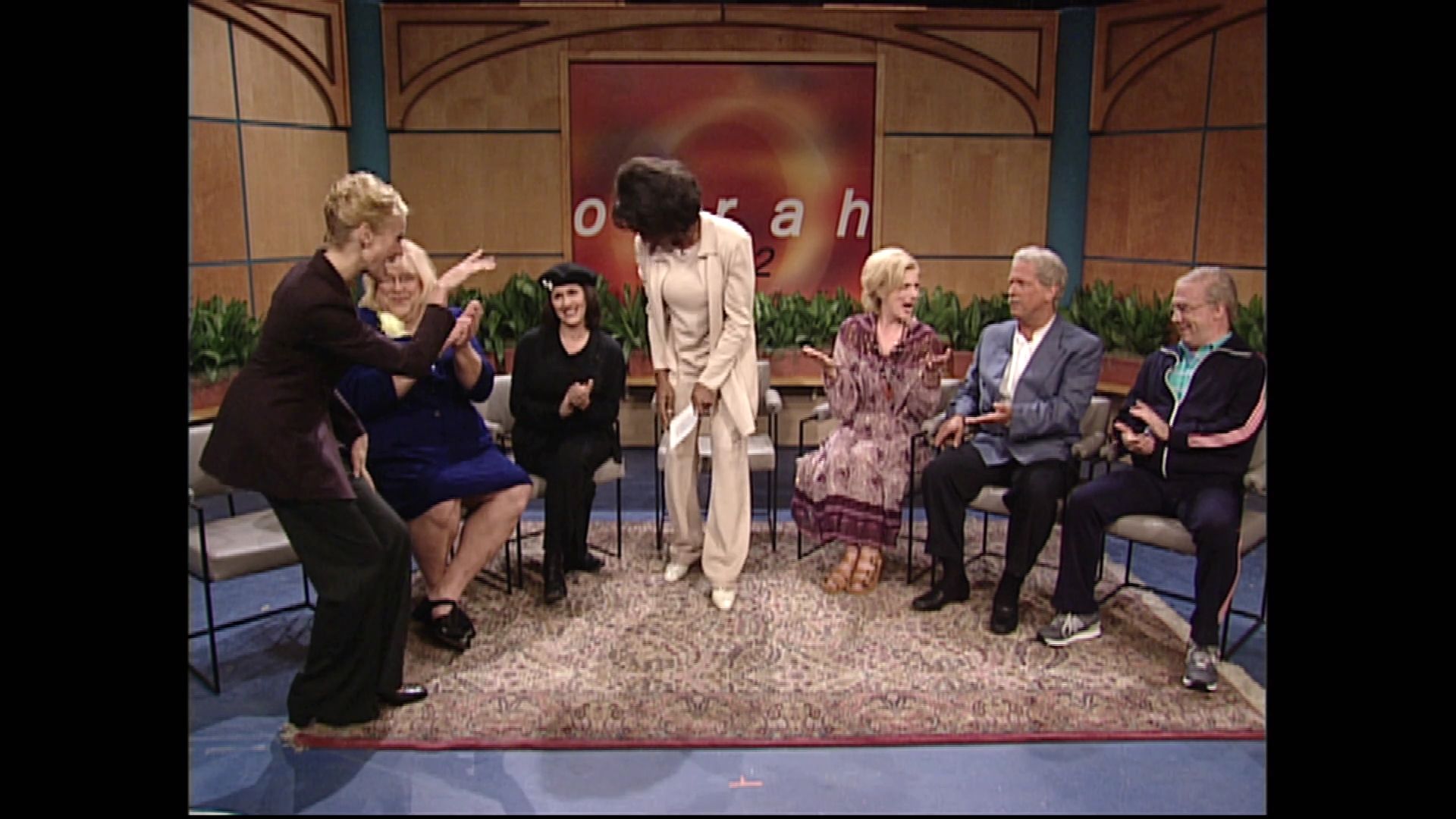 SNL-S24E01-004.jpg SNL-S24E01-004.jpg