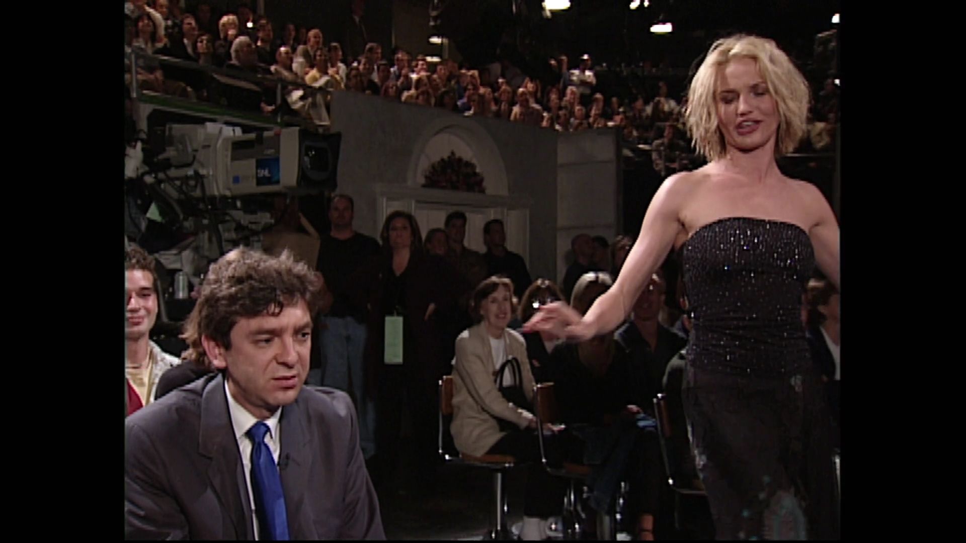 SNL-S24E01-116.jpg