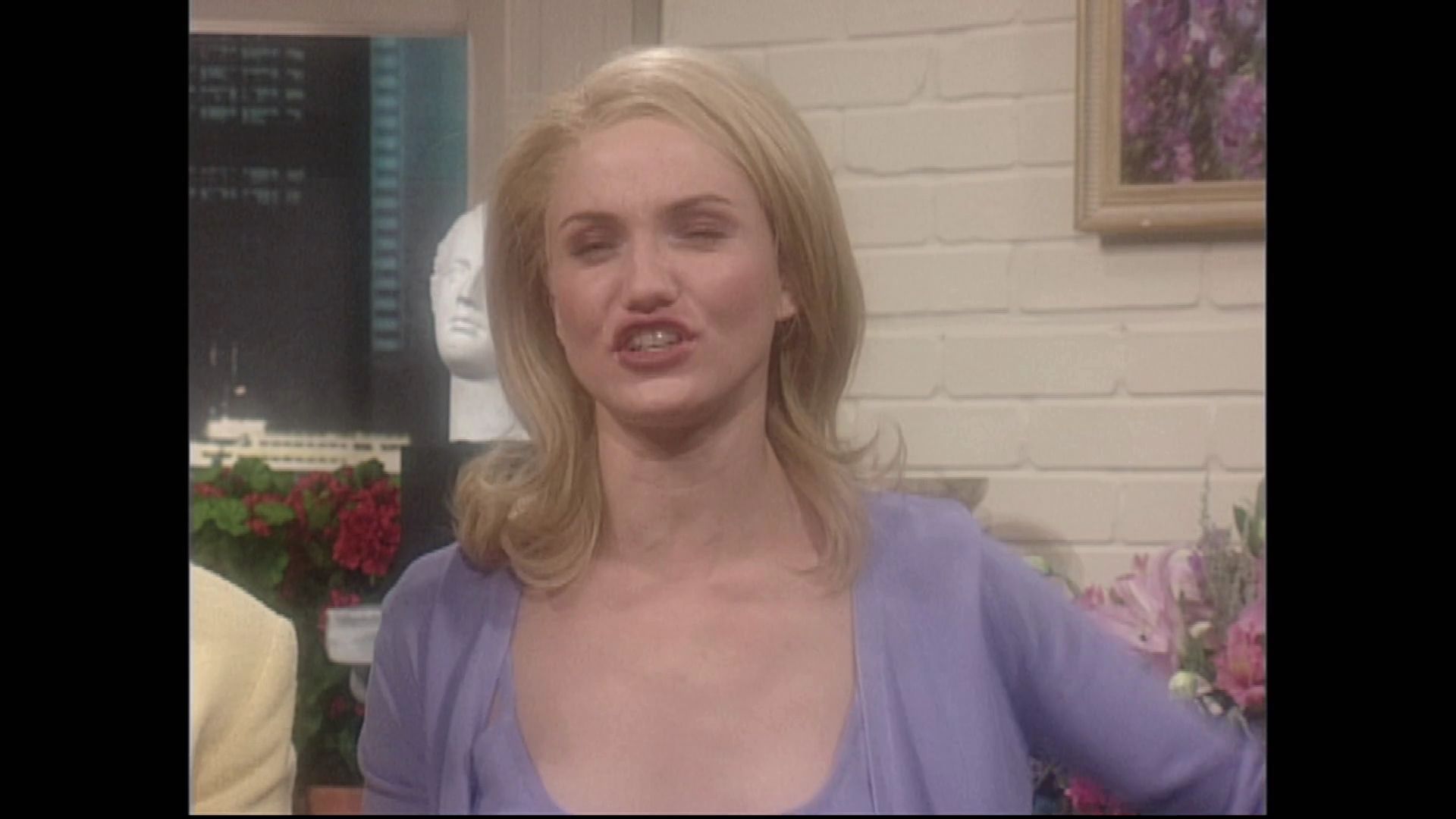 SNL-S24E01-143.jpg SNL-S24E01-143.jpg