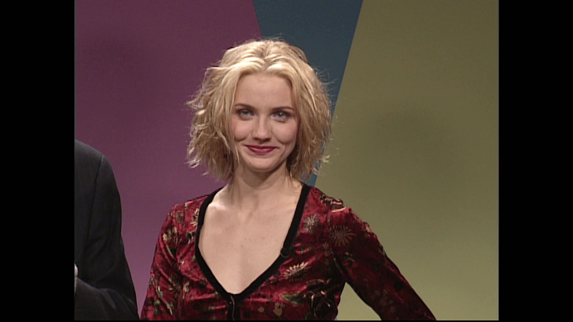 SNL-S24E01-388.jpg SNL-S24E01-388.jpg