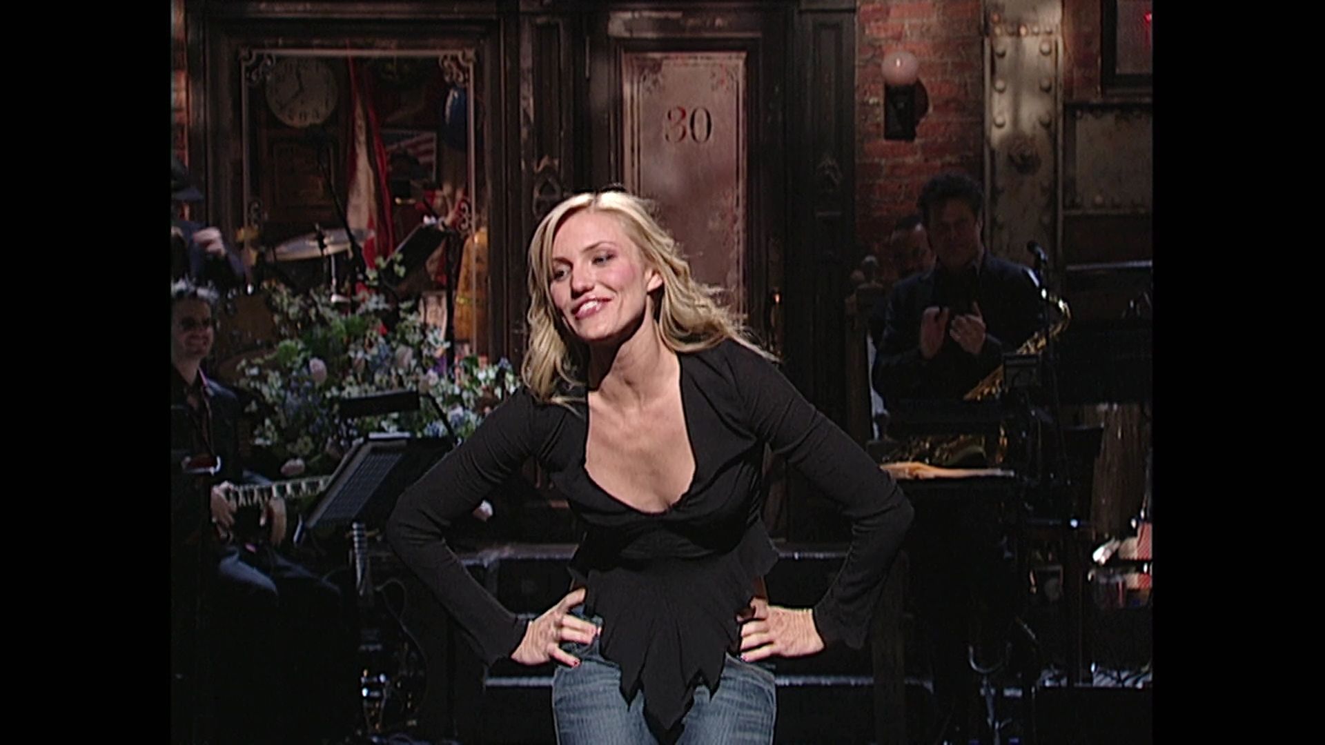 SNL-S27E16-017.jpg SNL-S27E16-017.jpg