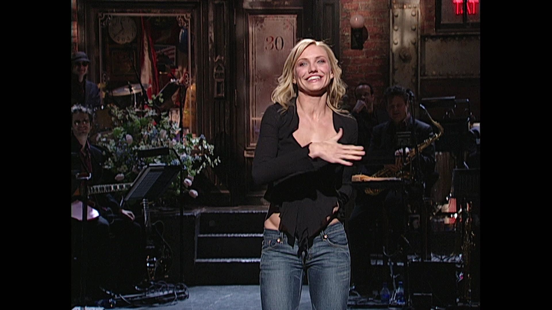 SNL-S27E16-030.jpg SNL-S27E16-030.jpg