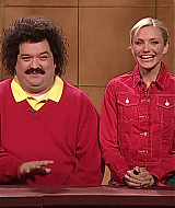 SNL-S27E16-341.jpg