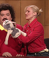 SNL-S27E16-453.jpg