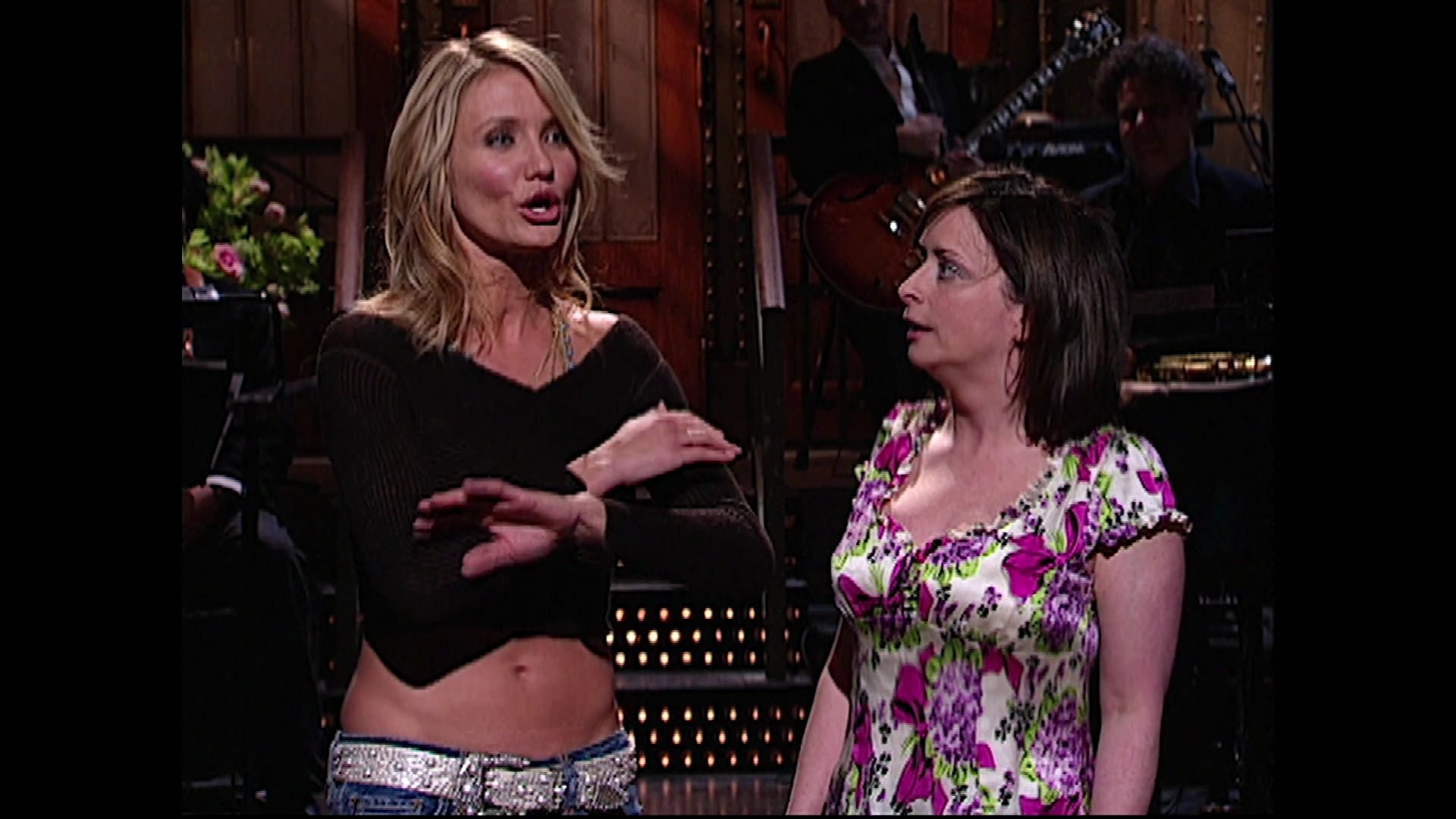 SNL-S30E16-091.jpg SNL-S30E16-091.jpg