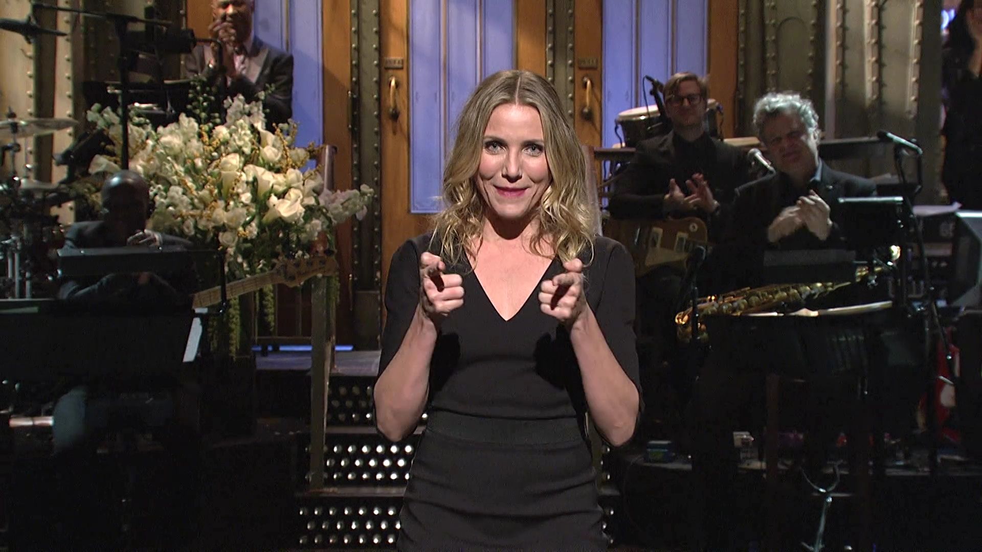 SNL-S40E07-104.jpg SNL-S40E07-104.jpg