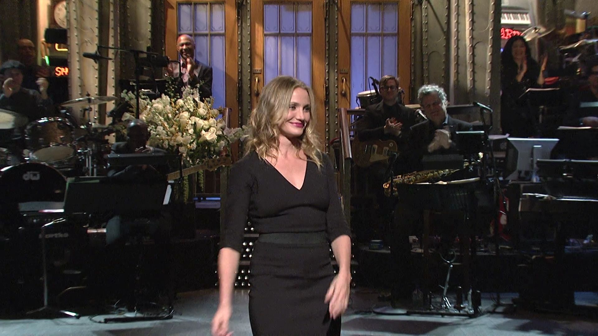 SNL-S40E07-105.jpg SNL-S40E07-105.jpg
