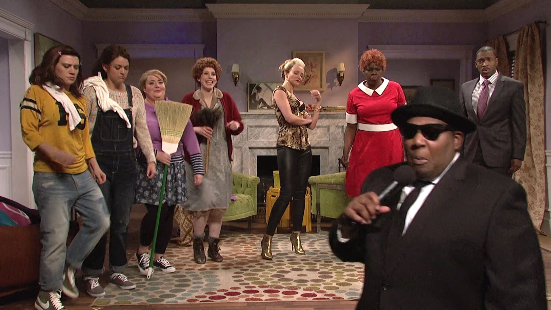 SNL-S40E07-203.jpg SNL-S40E07-203.jpg