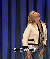 jimmyfallon091104_720.JPG