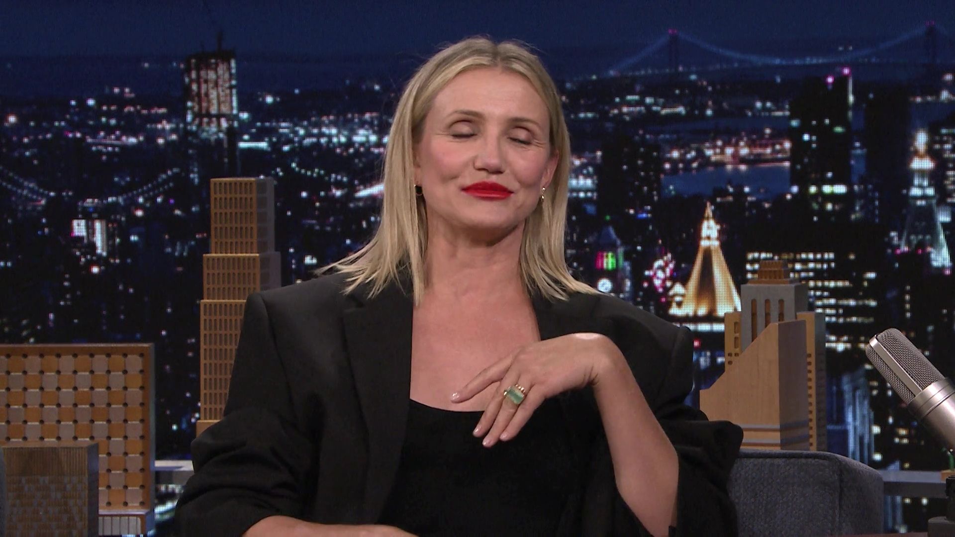 2022-TonightShowStarringJimmyFallon-354.jpg 2022-TonightShowStarringJimmyFallon-354.jpg