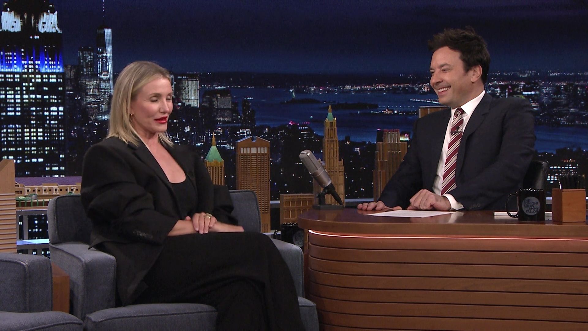 2022-TonightShowStarringJimmyFallon-362.jpg 2022-TonightShowStarringJimmyFallon-362.jpg