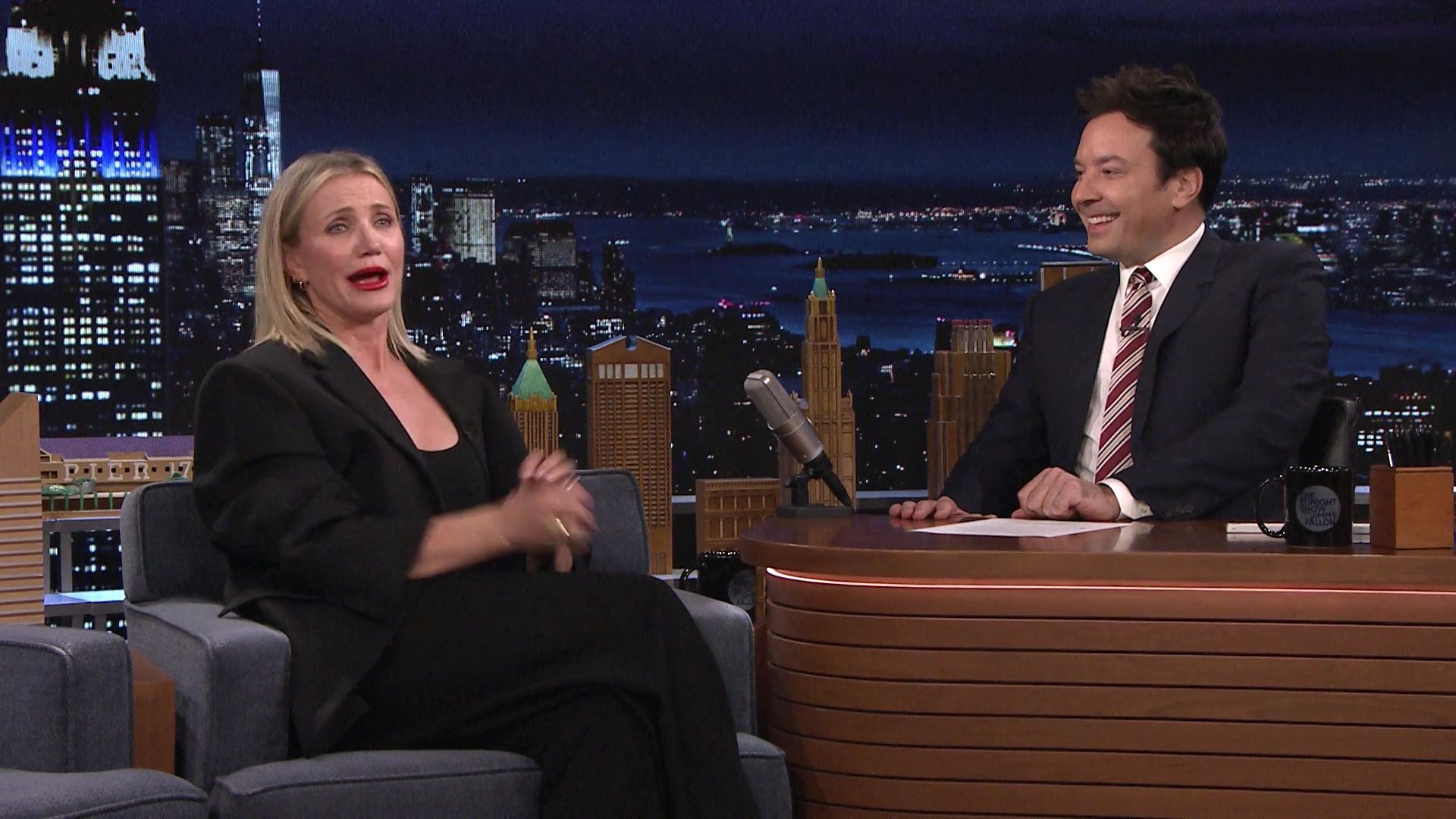 2022-TonightShowStarringJimmyFallon-366.jpg 2022-TonightShowStarringJimmyFallon-366.jpg