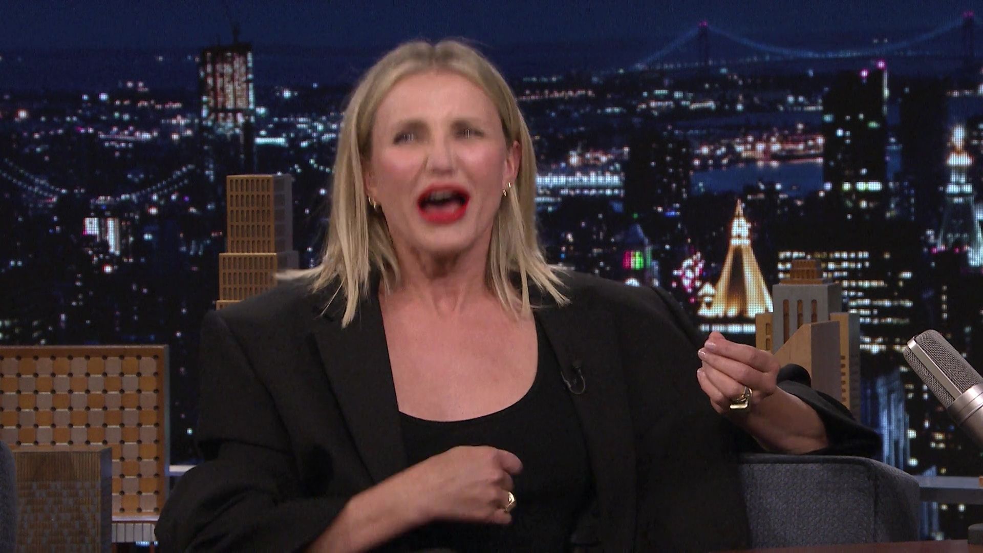 2022-TonightShowStarringJimmyFallon-407.jpg 2022-TonightShowStarringJimmyFallon-407.jpg