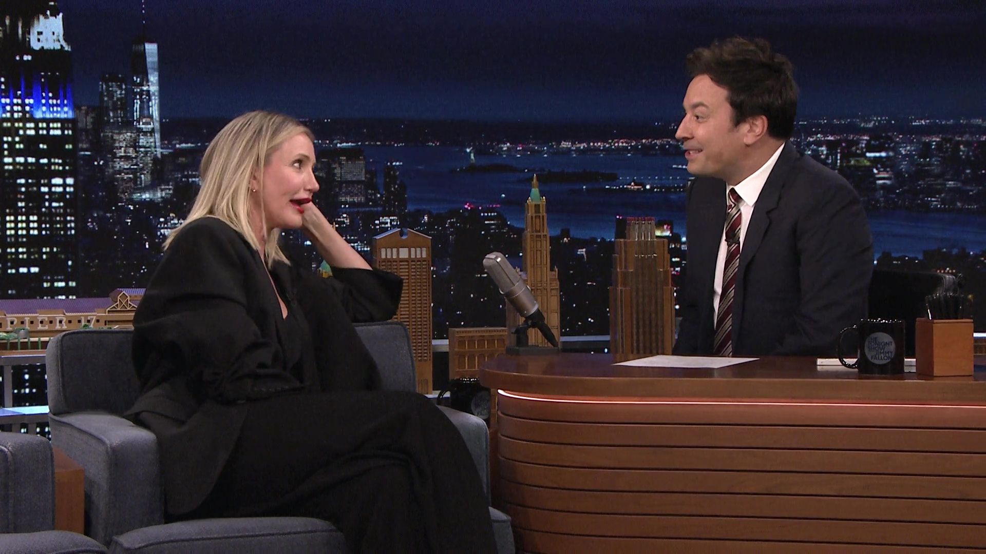 2022-TonightShowStarringJimmyFallon-428.jpg 2022-TonightShowStarringJimmyFallon-428.jpg