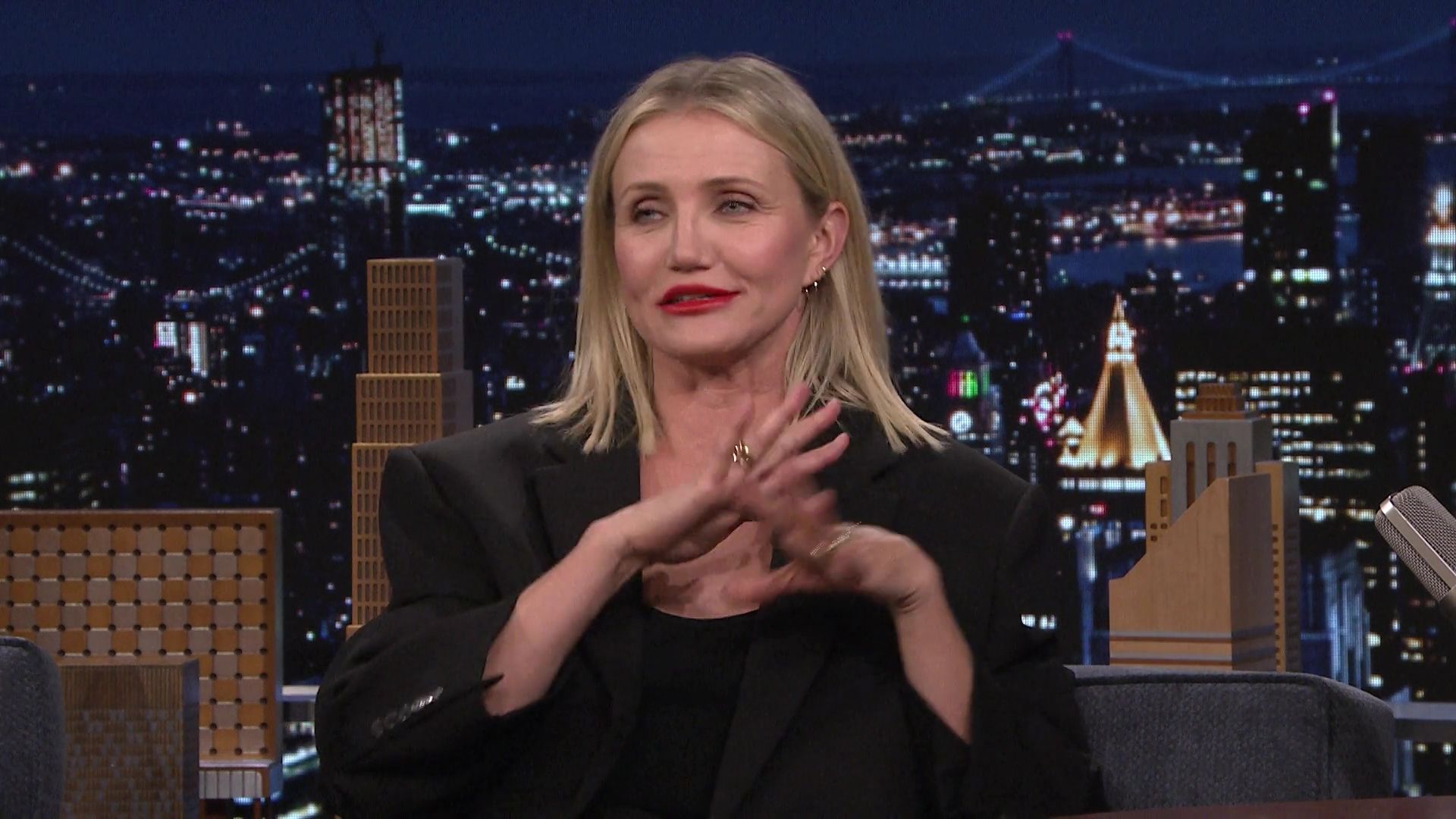 2022-TonightShowStarringJimmyFallon-452.jpg 2022-TonightShowStarringJimmyFallon-452.jpg