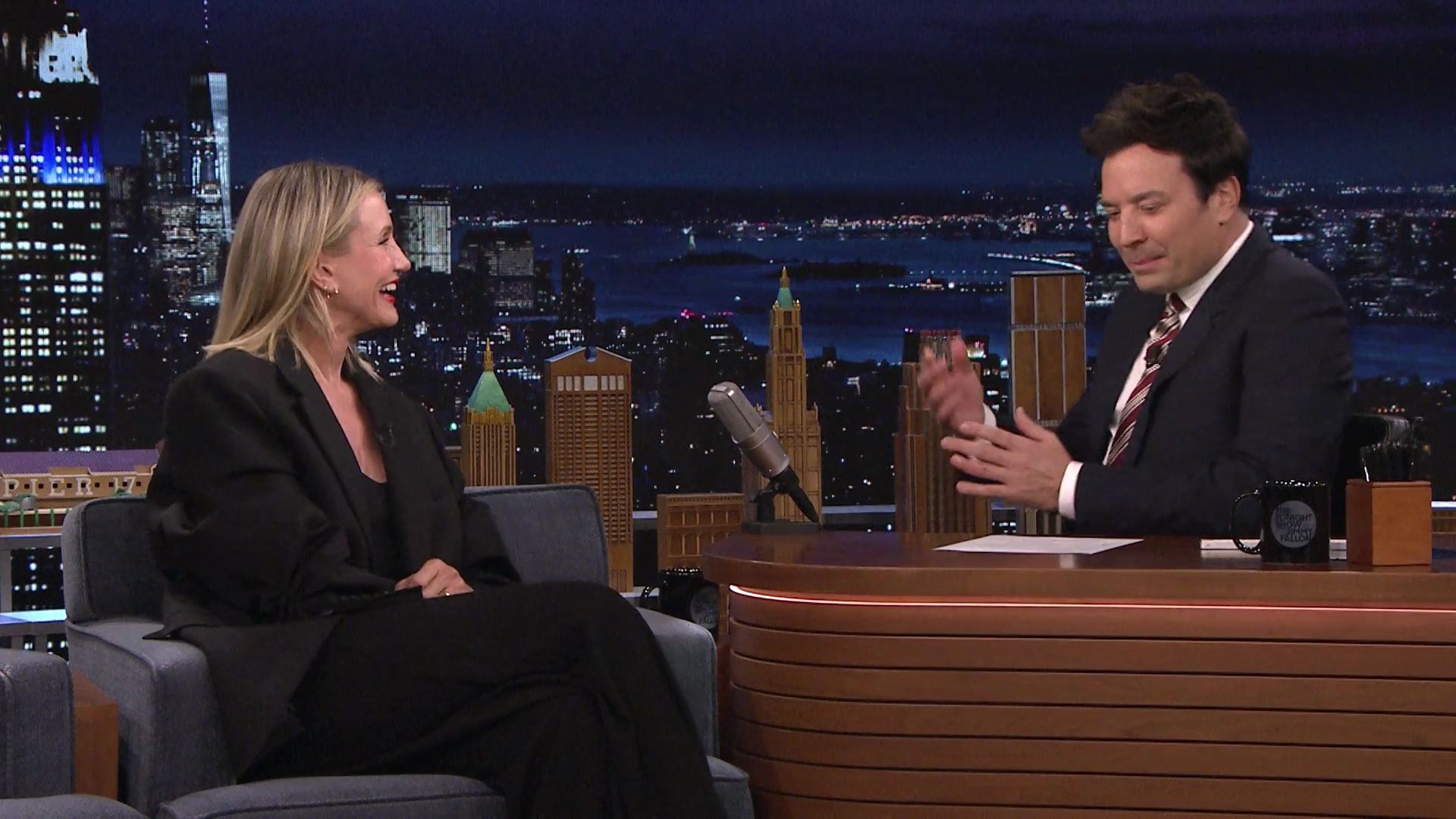 2022-TonightShowStarringJimmyFallon-471.jpg 2022-TonightShowStarringJimmyFallon-471.jpg