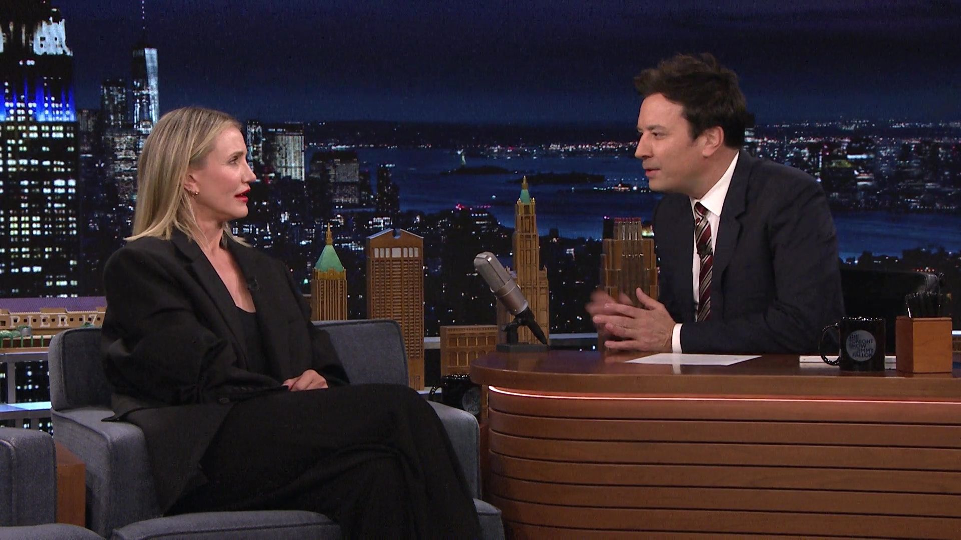 2022-TonightShowStarringJimmyFallon-484.jpg 2022-TonightShowStarringJimmyFallon-484.jpg