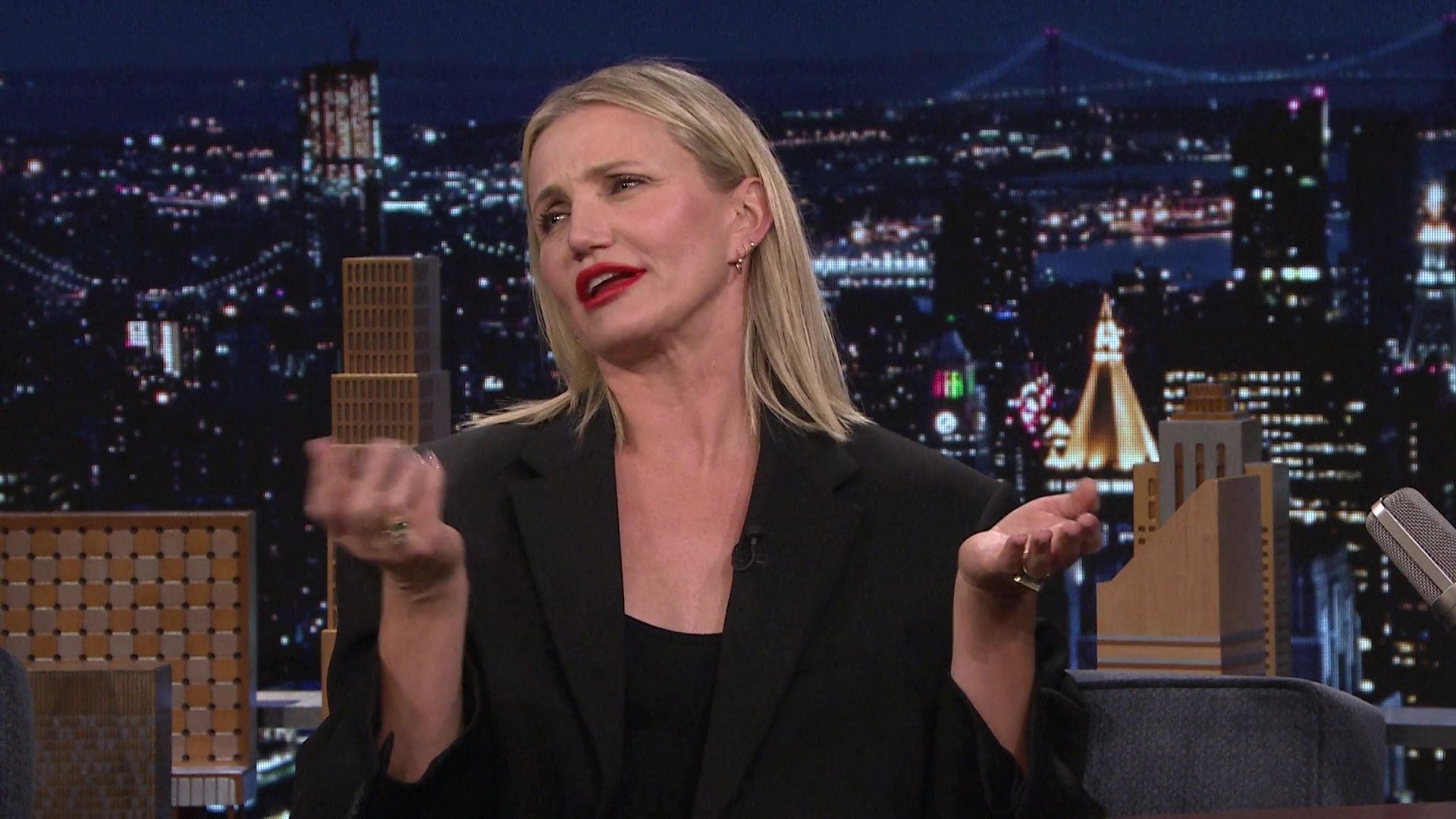 2022-TonightShowStarringJimmyFallon-495.jpg 2022-TonightShowStarringJimmyFallon-495.jpg