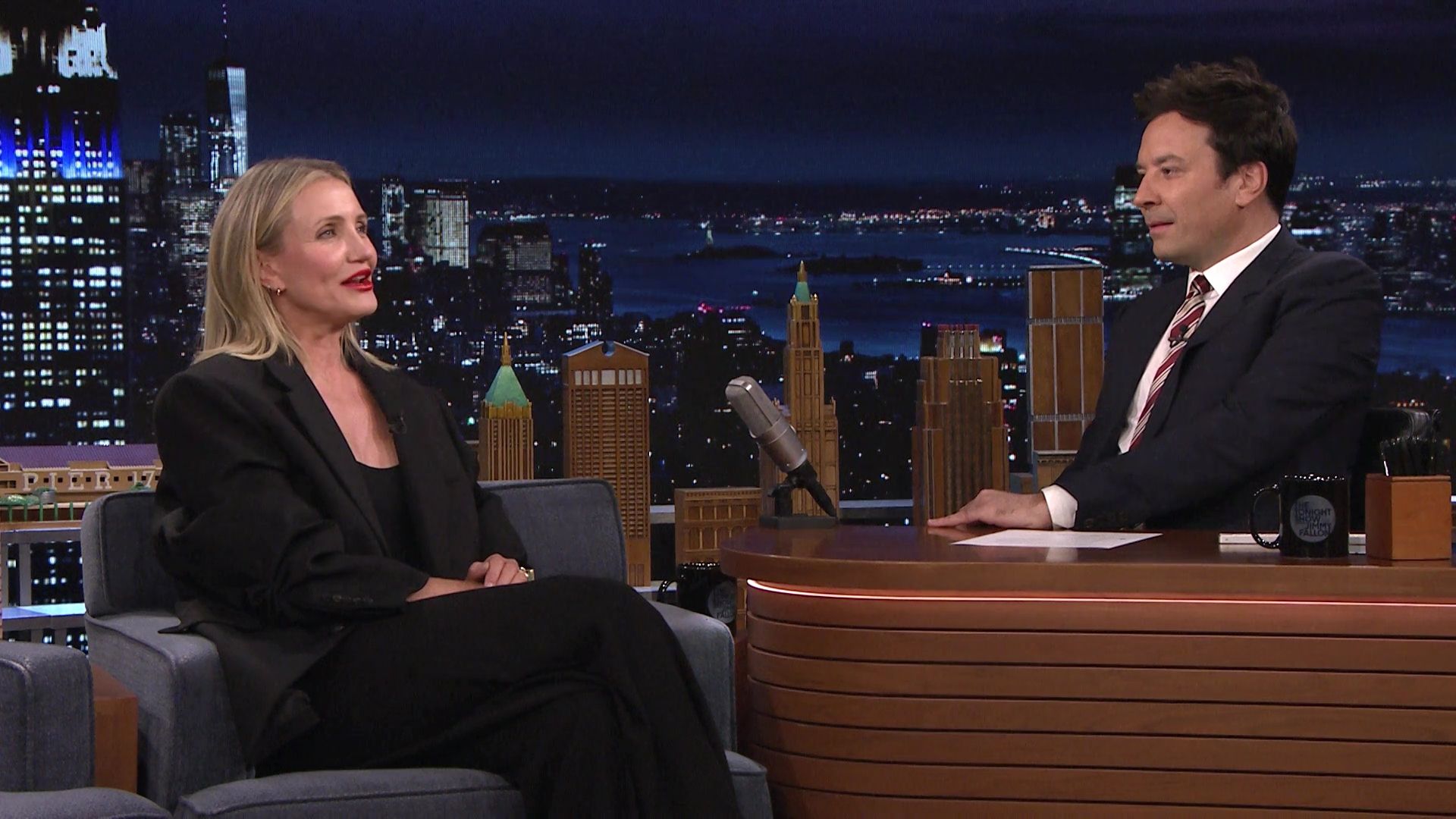 2022-TonightShowStarringJimmyFallon-505.jpg 2022-TonightShowStarringJimmyFallon-505.jpg