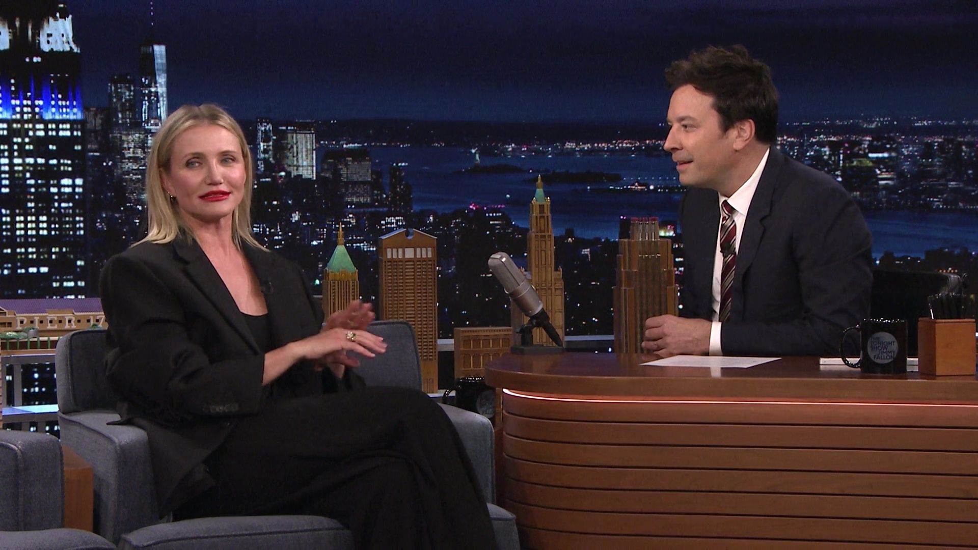 2022-TonightShowStarringJimmyFallon-512.jpg 2022-TonightShowStarringJimmyFallon-512.jpg